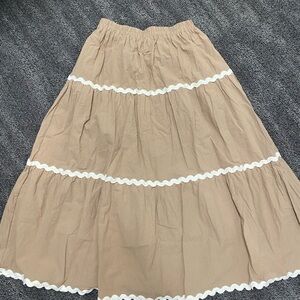 Chic Tan Tiered Maxi Skirt BRAND: IN FEBRUARY